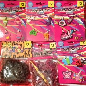 Loom band kits & charms